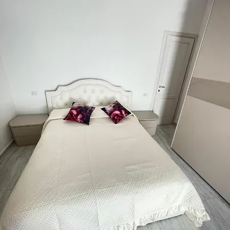 La Perla Del Mare Bed and breakfast La Caletta